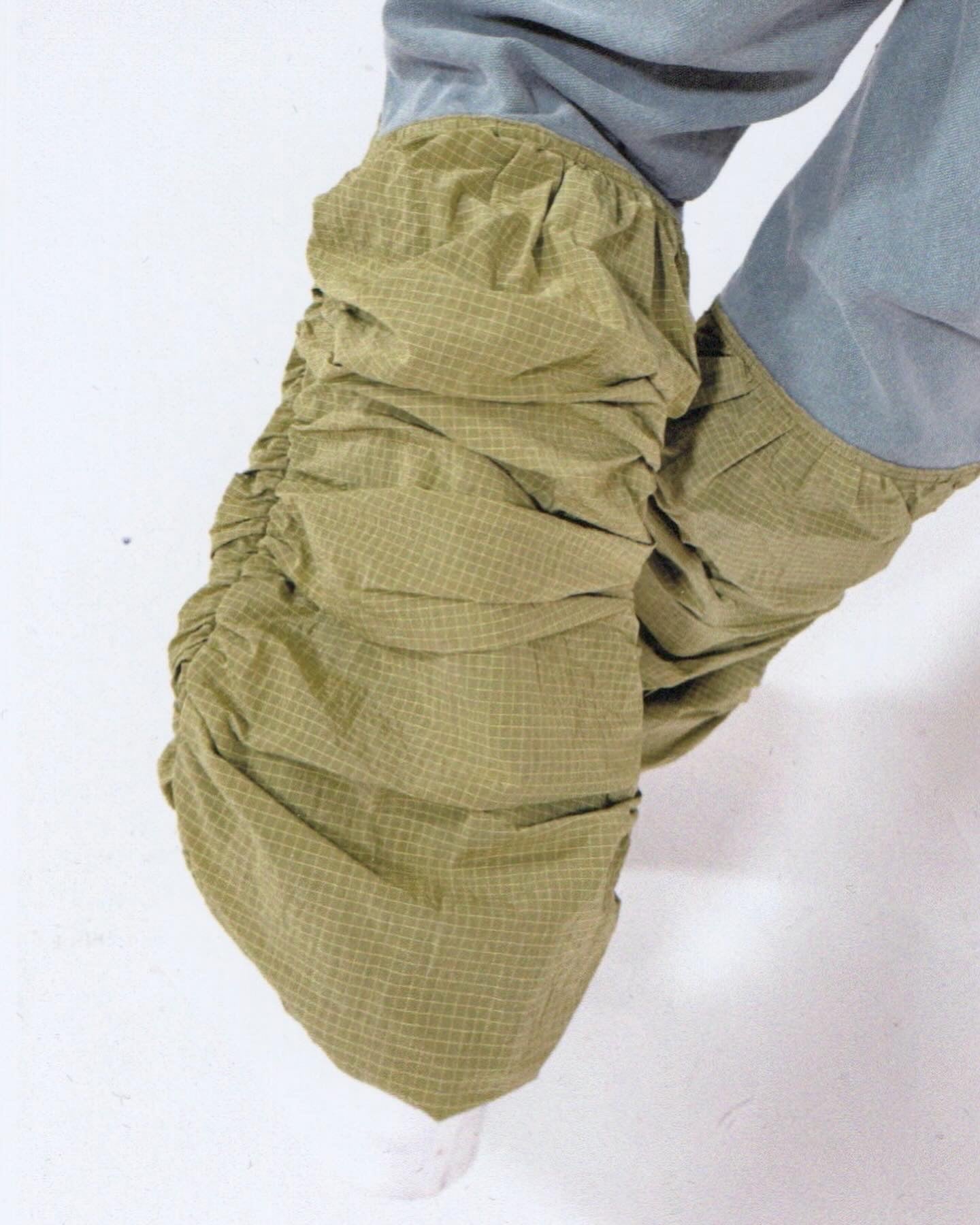 Ruffled Fishing Pants
