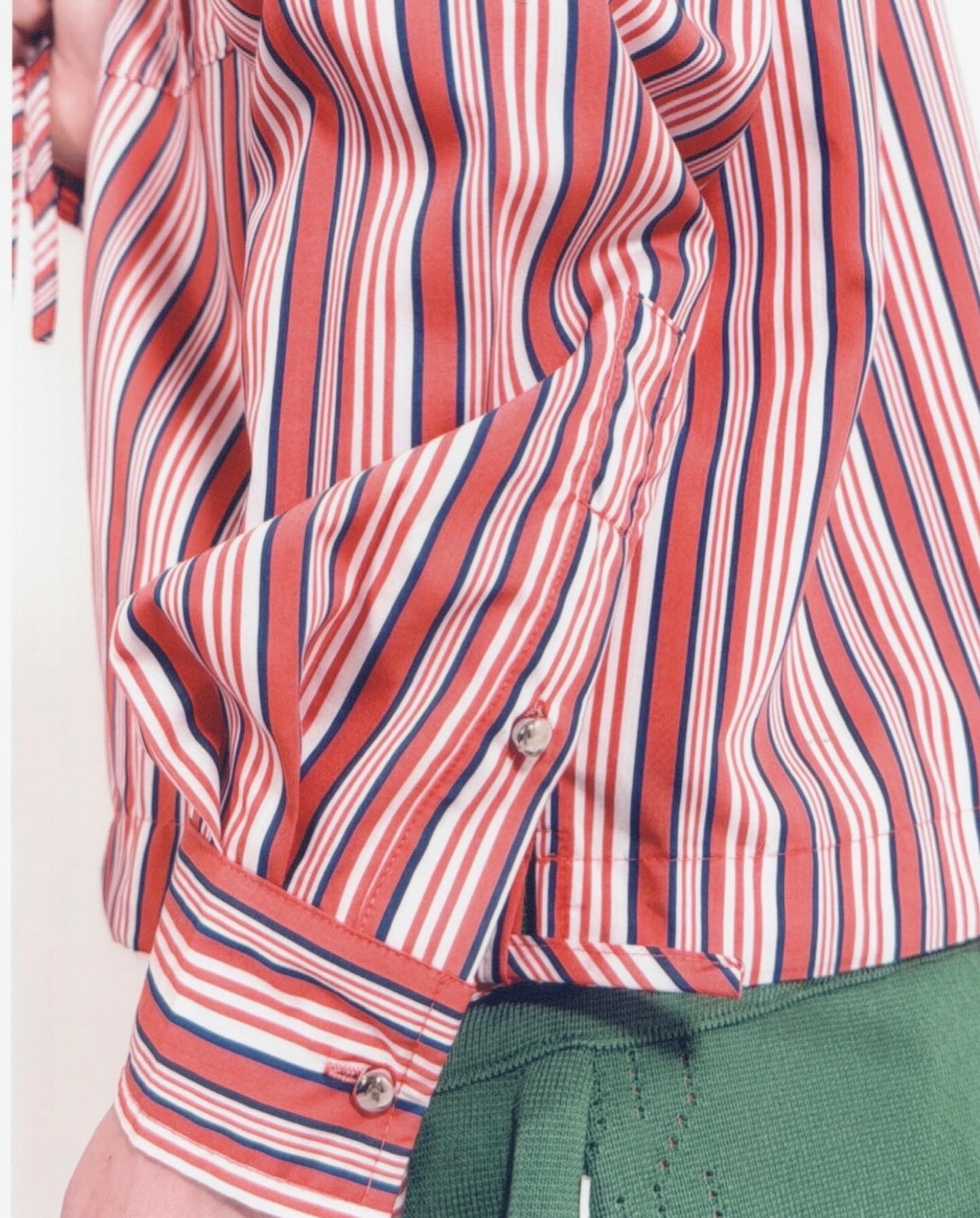 Ball Button Hooded Stripe Shirt